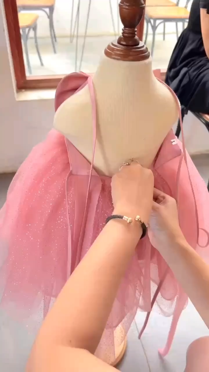 PRINCESS DRESS FOR BABY NHUNG NGUYEN PRINCESS DRESSES