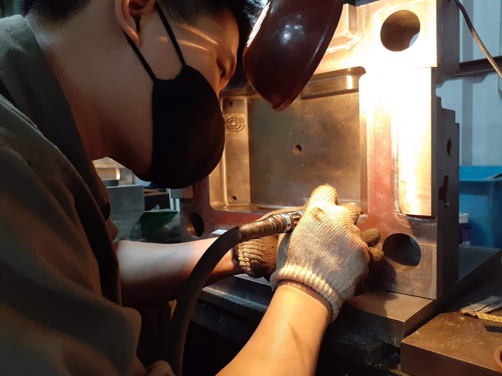 High quality plastic production process in Vietnam