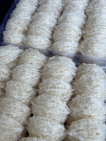 Fast Delivery Refined Fiber Bird's Nest Pure Gifts Certificate Of Food Safety Conditions 100gr Box From Vietnam Manufacturer