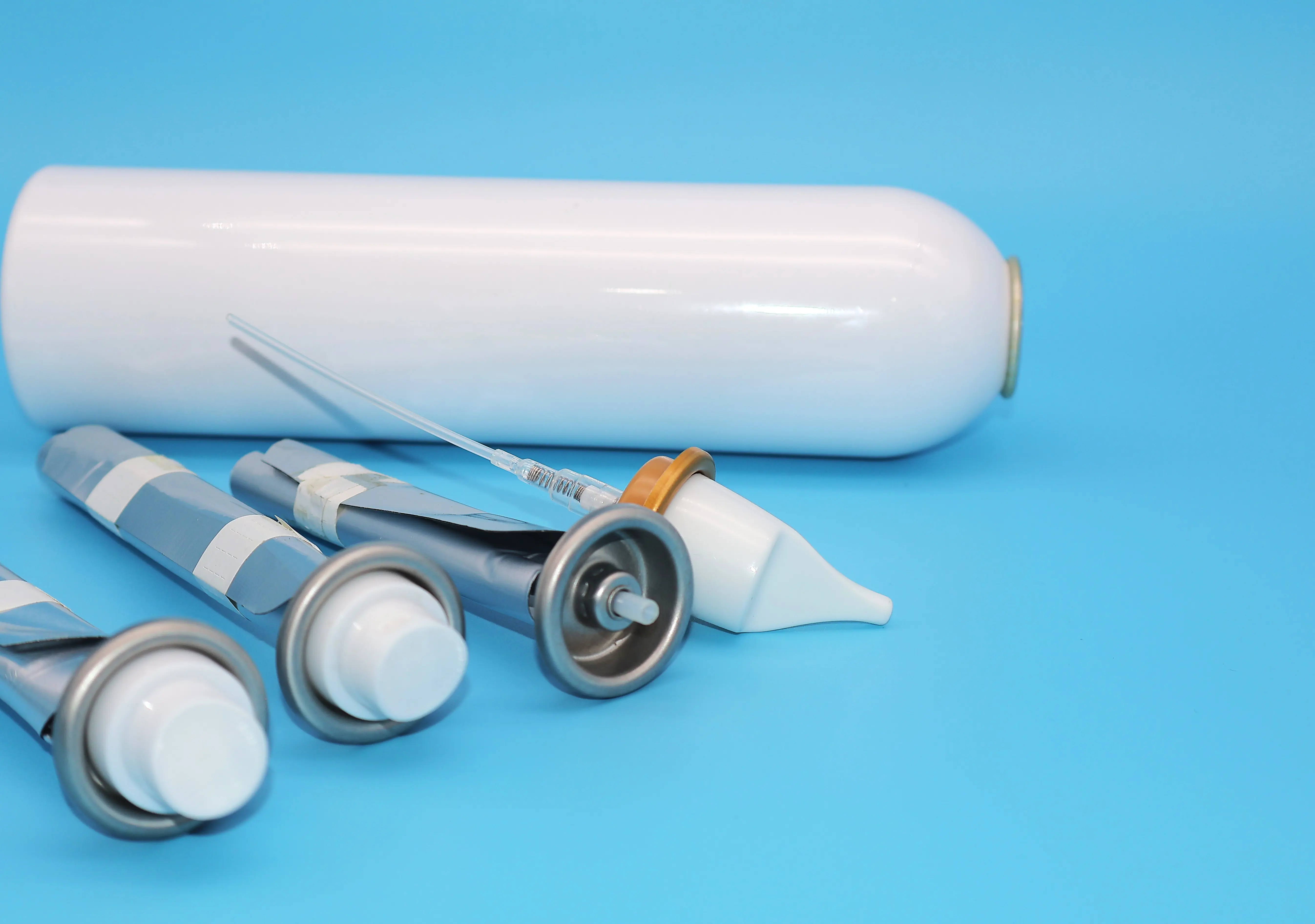 Premium Quality Wholesale Aluminum Pharmaceutical Aerosol Cans Personal Care Metal Bottles With Screw Cap Vietnam Manufacturer 2