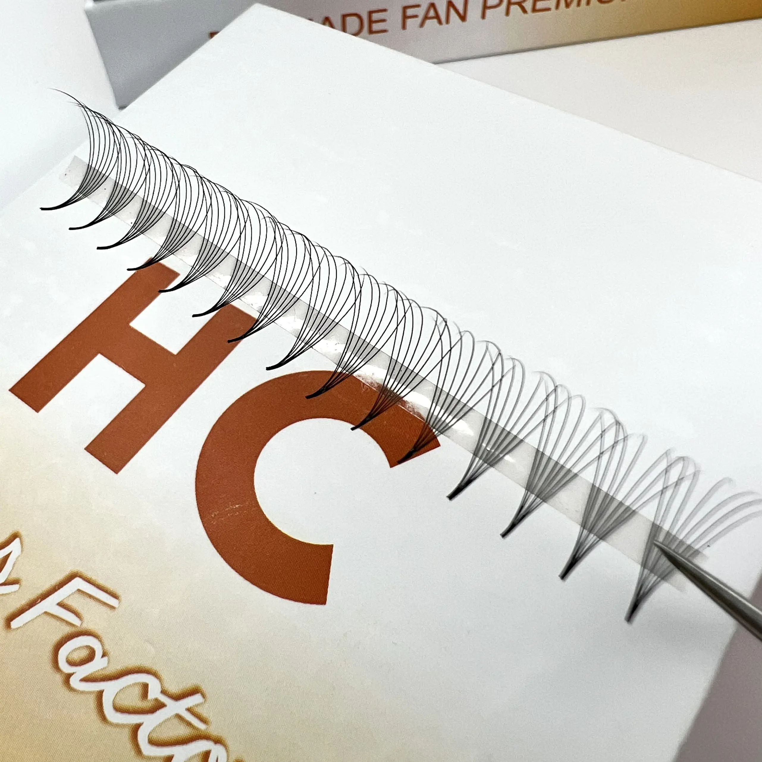 Ultra speed camellia easy fan eyelash Competitive Price Beautiful color using for beauty pack in tray or box from Vietnam 1 Ultra speed camellia easy fan eyelash Competitive Price Beautiful color using for beauty pack in tray or box from Vietnam 1