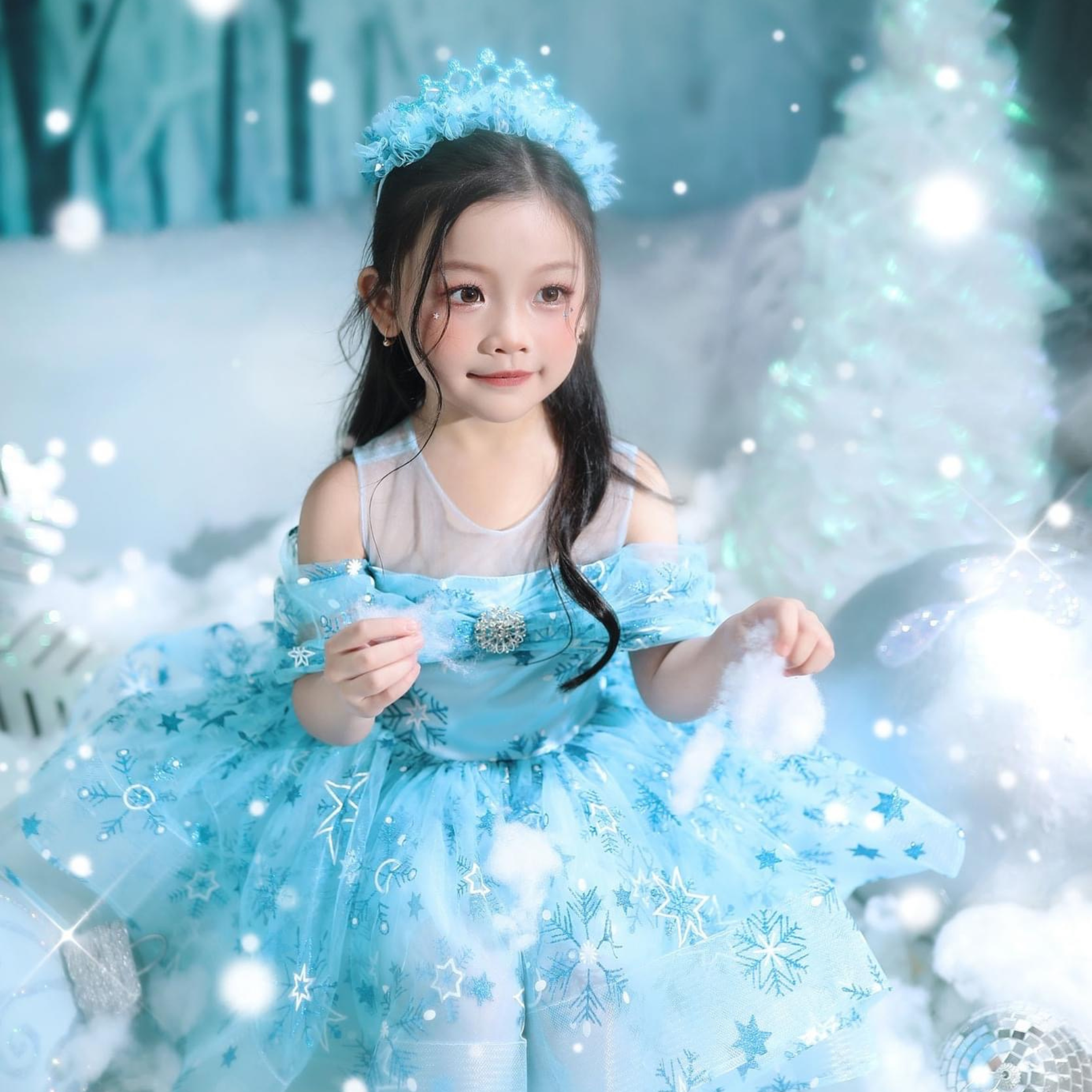 Large Size 2-Cartoon Elsa Tulle Skirt Dress High Quality Princess Party Style for Baby Girls Autumn Season OEM ODM Made Vietnam 5