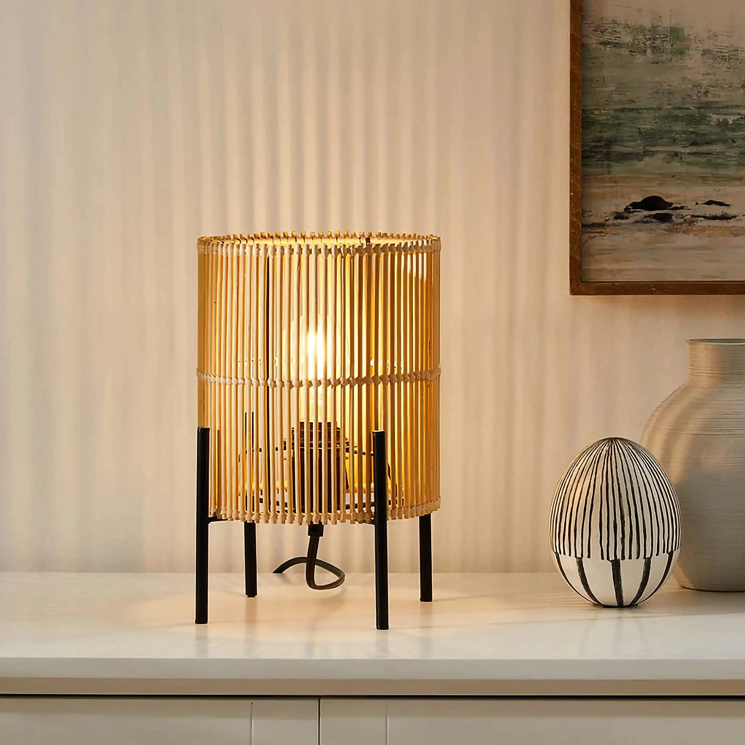 Natural round bamboo table lamp, Lamps made from handmade materials, home decoration accessories, wholesale. 5