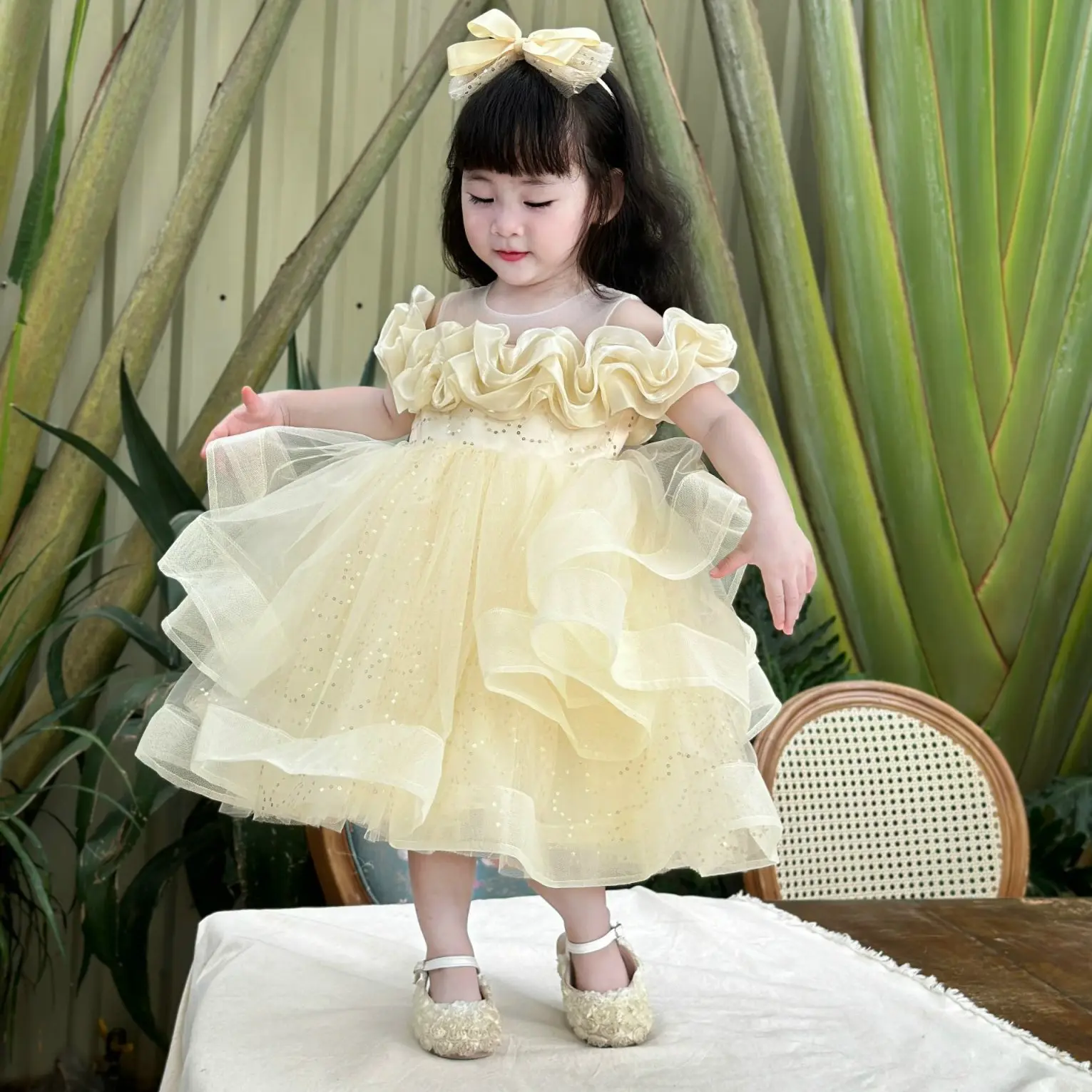 Nhung Nguyen High Quality Comfortable Satin Denim Dress for Baby Girls Large Size OEM ODM Made in Viet Nam 2 Princess Dresses 3