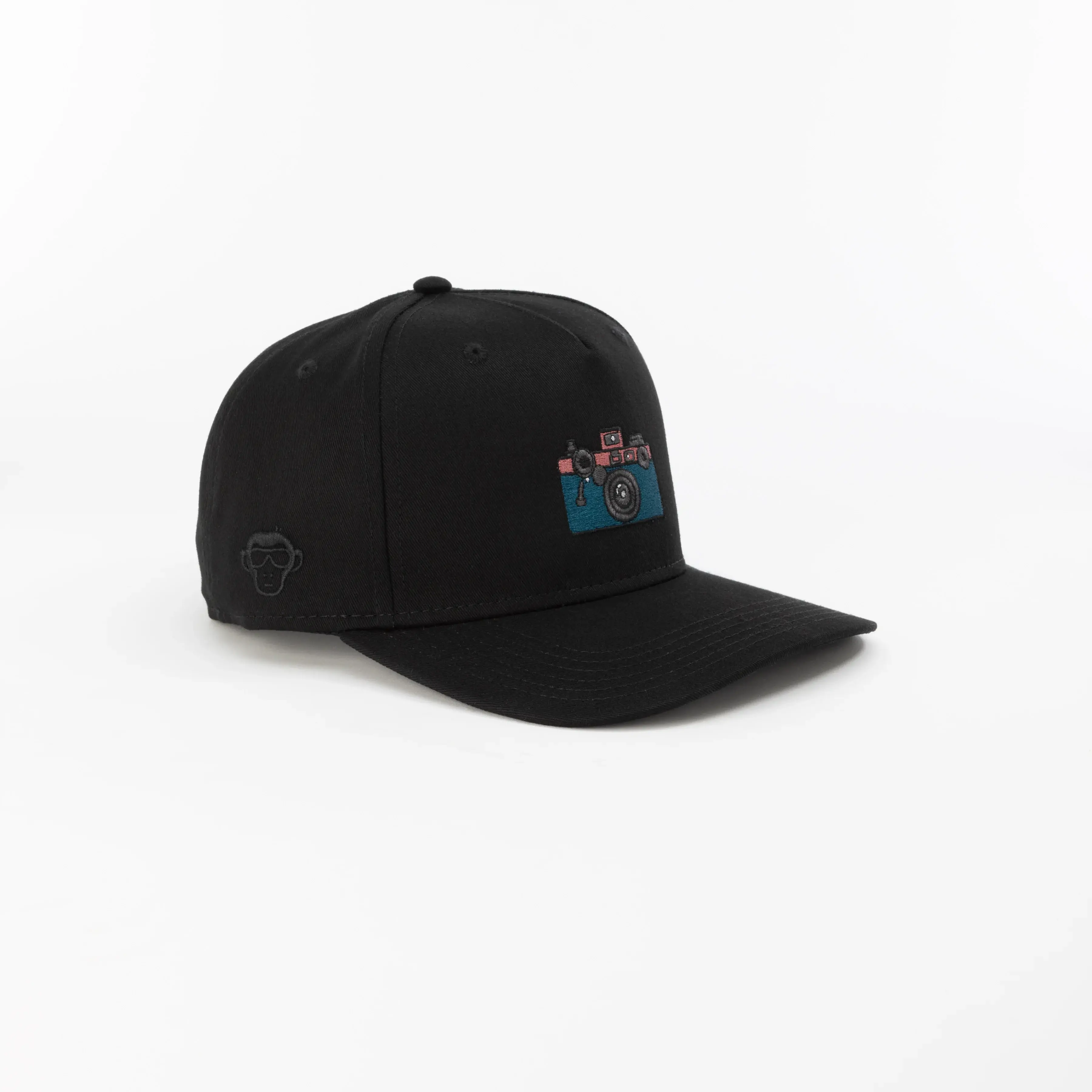 2D Embroidery Custom Logo 5-Panel Curved Brim High Quality Black Color Medium Profile Cotton/Polyester Fabric Baseball Cap 3