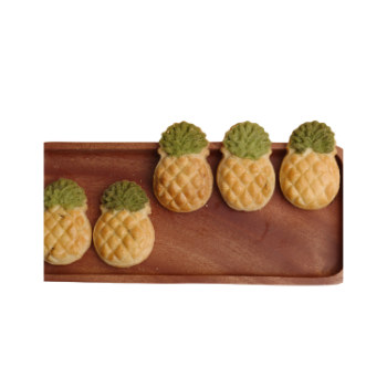 Pineapple Cake Mold Pineapple Cake Good Price Low Fat Eat Directly Fruit Cake All Occasion Vietnam Manufacturer 3