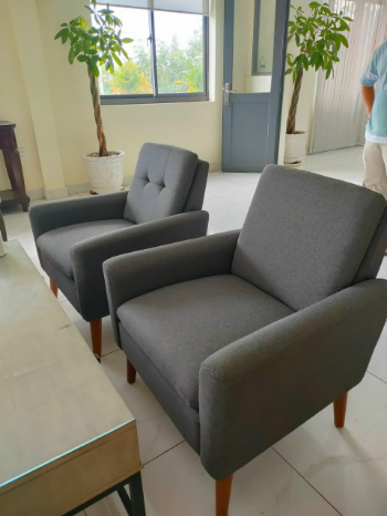 Low MOQ Modern Elegent Lounge Chair Hotel Blue Relax Armchair with Button Design 1