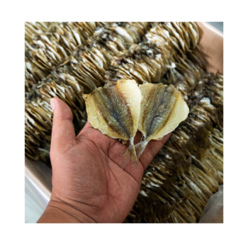 Dried Yellow Stripe Trevally Fish Viet Nam Dry Fish Good Quality Export Ly Huynh Tasty Vacuum Pack Made In Vietnam Manufacturer 6