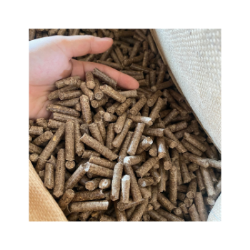 Wood Pellets 15kg Bags Tons Acacia Pine Eucalyptus Wooden Pellets plus a1 10mm -40mm Length Mixed Wood 3