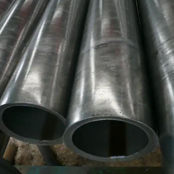 High Quality Stainless Steel Tubes Carbon Alloy Boiler Precision API 5L Seamless Steel Pipe Carbon Steel Pipe Wholesale Price 6