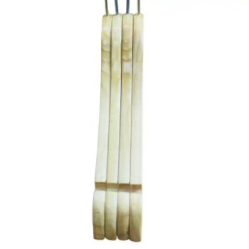 2023 Wooden Hangers Pine Wood For Clothes Fast Delivery Vietnam 1.2Cm Non-Nail Export Standard Carton Manufacturer 2