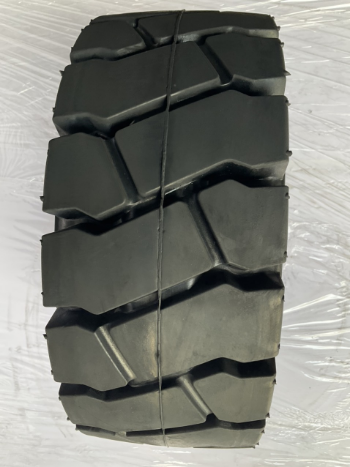 Success Tire For Forklift 16X6-8 Natural Tire Wholesale Bearing Strength Using For Forklift Iso Customized Packing Vietnam 4