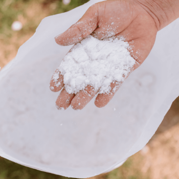 Aluminum Sulphate Al2(So4)4 Water Treatment 10043-01-3 Good Quality 17% Wholesale Packed In 25Kg Bag Vietnam