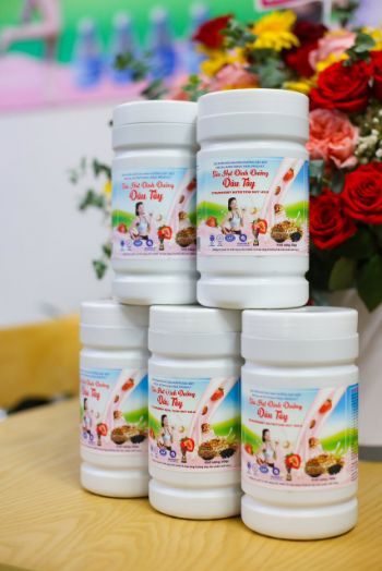  Full of Taste Strawberry Milk High Calcium Protein Original Best Quality 1 box of 500gram from Vietnam  8