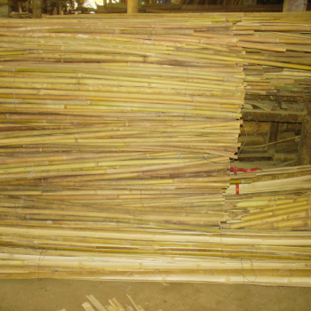 Factory Price Bamboo Pole Straight Raw Material Best Selling Eco-friendly Ready To Export Top Guaranteed Popular For Making Household Decoration From Vietnam Manufacturer 2