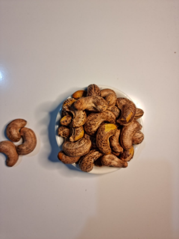 Cashew Nuts A1 Best Selling Organic Nuts Using For Food Roasted Cashew Kernels Packaging Carton & Vacuum PE From Vietnam 4