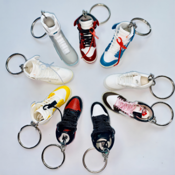 Sneaker Shoe Keychain Cartoon Car Good Choice Popular Movie Decoration 3D Motion Custom Packing Made In Vietnam Man 6