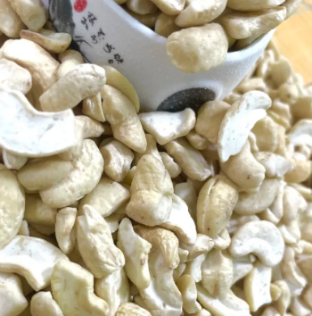 W180 Roasted Cashew Nut With Shell Professional Team Export Food High Protein Customized Packaging From Vietnam Trading 3