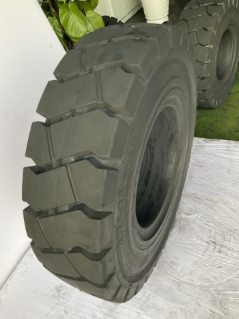 Success Tire For Forklift 8.25 - 15 New Tires From Natural Rubber Reasonable Price Three-Layer Rubber Structure Bearing Strength 8