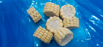 Vegetables And Fruits High Quality Cheap Price Frozen Corn Follow the Customer's Requirement from Vietnam Manufacturer 4