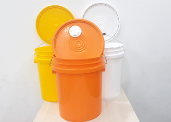 Plastic Pail Packing Fast ODM Round Shape Delivery Durable Package Made In Vietnam Manufacturer 9