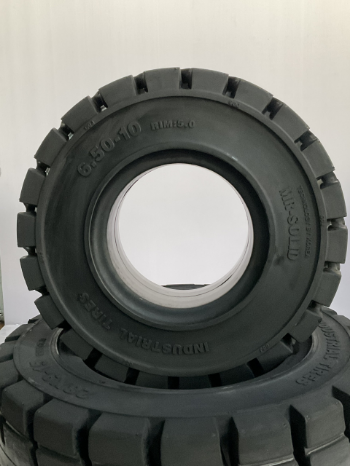 MR-SOLID Tire For Forklift 6.50-10 Natural Tire Wholesale Made By Korean Technology Using For Forklift Iso Customized Packing 3