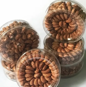 W180 Roasted Cashew Nut With Shell Professional Team Export Food High Protein Customized Packaging From Vietnam Trading 1