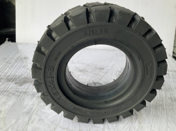 Success Tire For Forklift 15X4 1/2-8 Black Tire Hot Selling Three-Layer Rubber Structure Bearing Strength ISO Certifficate Customized Packaging 1