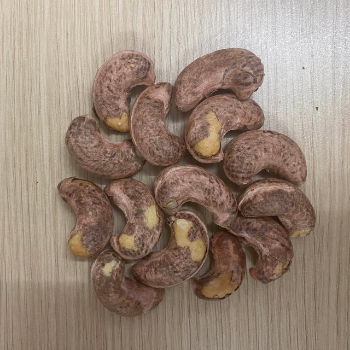 Cashew Kernels Using For Food Roasted With Salt Dried High Quality Vacuum Packing Vietnam Manufacturer 1