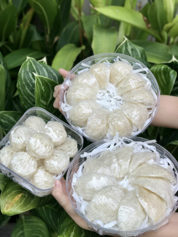 Refined Round Bird's Nest Fast Delivery Exclusive Organic Certificate Of Food Safety Conditions 100Gr Each Box from Vietnam