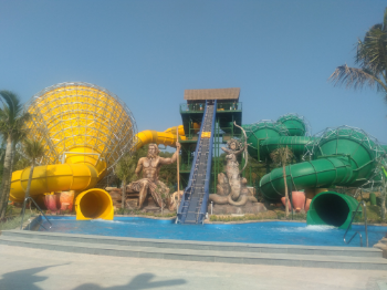 Raft Conveyer For Water Park Cheap Price Alkali Free Glass Fiber Using For Water Park ISO Packing In Carton From Vietnam 2