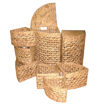 Good Price Set Of 8 Half-Moon Hampers With 3 Small Baskets Iron Frame And Floral Weaving Water Hyacinth Laundry And Restroom 5