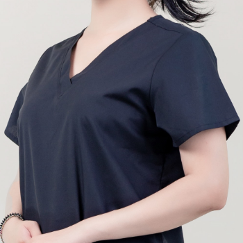 Medical Scrubs Cheap High Quality Set Men/ Women WRAP Stored in Polybag Made in Vietnam Manufacturer 1