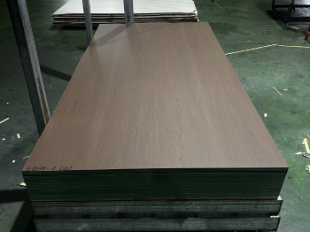 1220x2440mm 6mm 8mm 9mm 12mm 15mm 17mm 18mm 25mm Vietnam Melamine faced Moisture Resistant Green MDF MMR board Carb P2 E1 E2 13