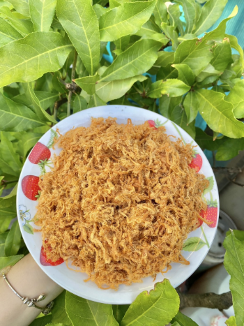 Hot Selling Dried shredded chicken with lemon leaves High Quality Natural Color Using For Food Packing In Bag From Vietnam Manufacturer 2