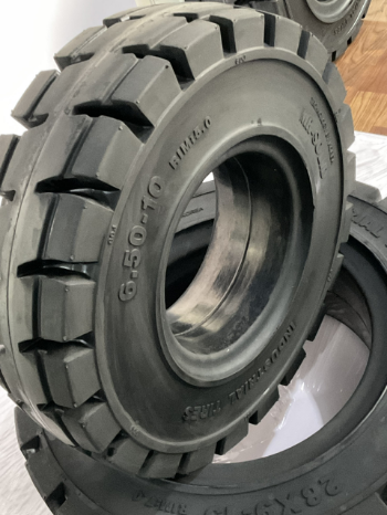 MR-SOLID Tire For Forklift 6.50-10 Super Durable Hot Selling Bearing Strength Using For Forklift Iso Customized Packing Asian 8