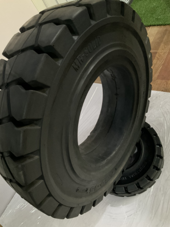 MR-SOLID Tire For Forklift 7.50 - 15 Super Durable Hot Product Bearing Strength Using For Forklift Iso Customized Packing Asian 2