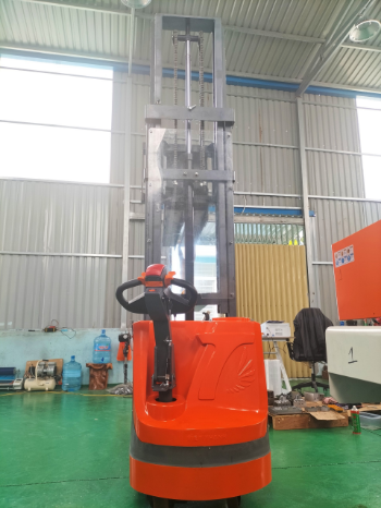 M - Series Walk-in Hand Pallet Truck Engine Warranty 1 year Mechanics Asian From Vietnam Manufacturer 2