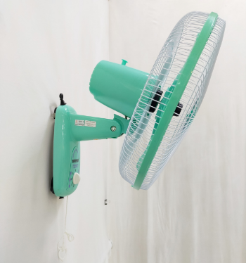 Wall Fan 16 inch Yanfan Competitive Price 1-Wire Wall Fan T402 electric oscillating air cooler fan from Vietnam Manufacturer 2