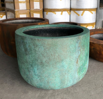 Used For Flower Or Green Plant Export From Vietnam Flower Pots Manufacturer Rust Iron Planters With Modern Style 4