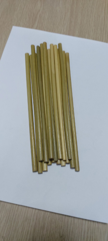 Wholesale Cheap Price and High Quality 100% natural material disposable drinking Dried eagle grass straws 20cm type 2 4