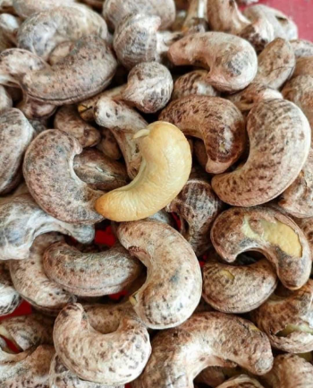 Roasted Cashew Nut Top Selling High Grade Production Use For Cooking Hot Selling Customized Packing Vietnamese Manufacturer 5