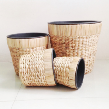 Good Quality Set Of 4 Rice Nut Weaving Water Hyacinth Plant Pots Pp Pots Lining Double Flat Rims Natural Color Rice Nut Weave 2