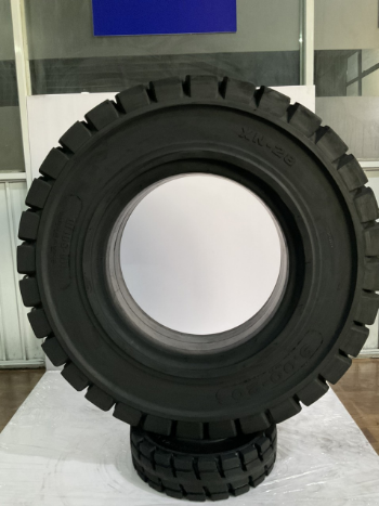 MR-SOLID Tire For Forklift 9.00-20 Tire Supply Reasonable Price Bearing Strength Customized Packing From Vietnam manufacturer 8