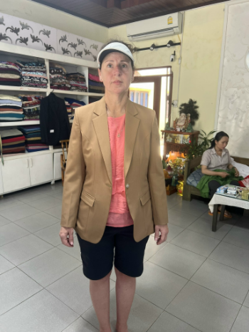 Nice Design Factory Price Tropical Suit Cashmere Fabric OEM ODM Vest Suit for Men and Women made in Vietnam  3