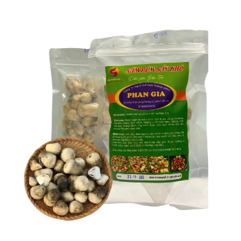 Dried Straw Mushroom Nature Fresh Mushroom Growing Factory Price High Quality No Preservatives Organic Made In Vietnam 3