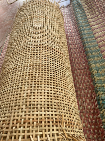 Handmade Square Mesh Rattan Webbing Roll Eco-Friendly Used For Living Room Furniture And Handicrafts Customer's Request Packing 5