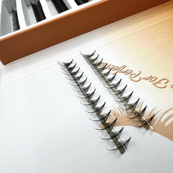 Wispy 9D mix 7 length on strip eyelashes Reasonable Price Beautiful color using for beauty pack in tray or box from Vietnam 5