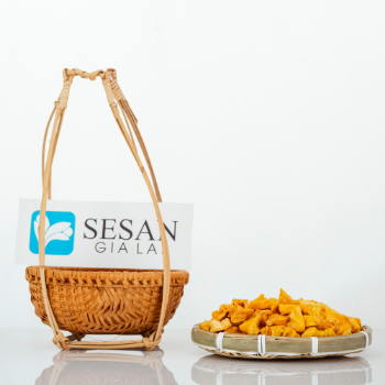 ISO Certification Viet Nam Dried Fruits And Vegetables Customized Service Dried Pineapple Organic & No Preservatives 1