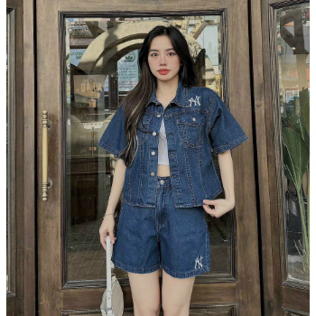 Hot Item Ladies Jeans Comfortable Blue Jeans Fashion Monkey Wash Customized Packaging Made In Vietnam Manufacturer 7